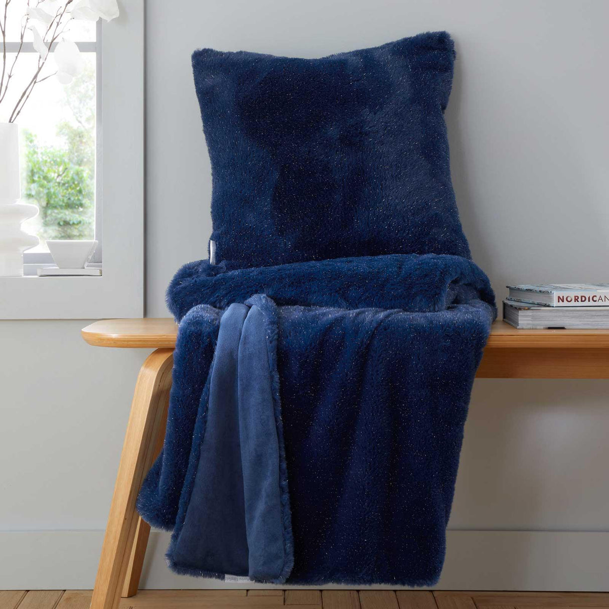 Catherine Lansfield Glamour Throw 130cm x 170cm 15
