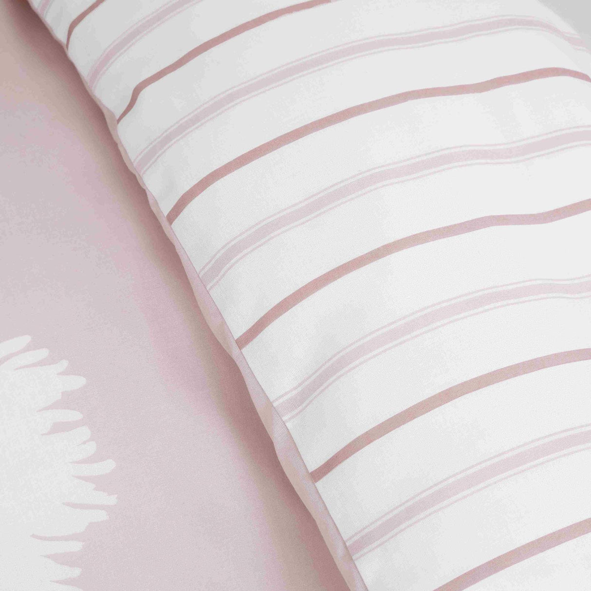 Meadowsweet Floral Duvet Cover Set by Catherine Lansfield