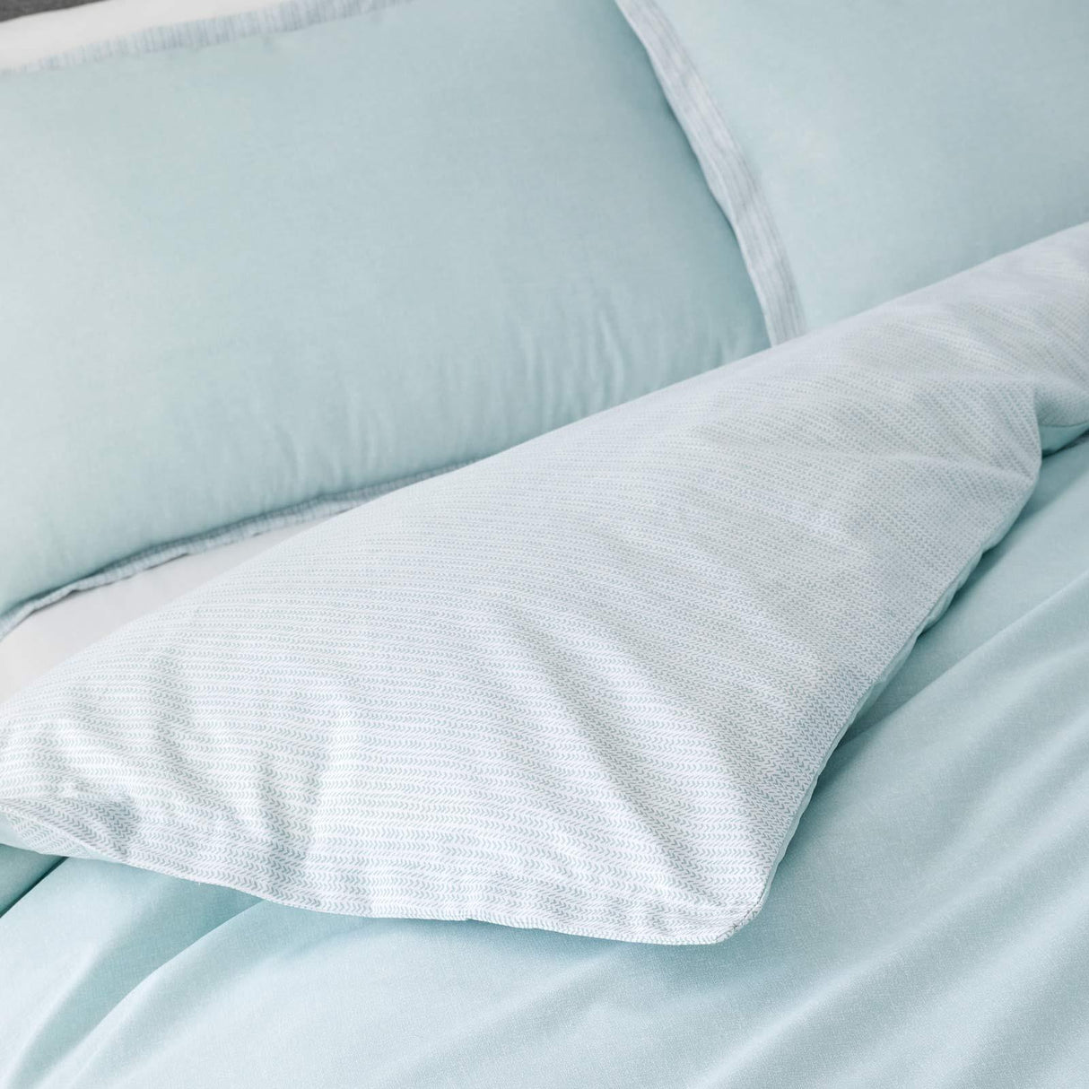 Oslo Textured Trim Duck Egg Duvet Cover Set