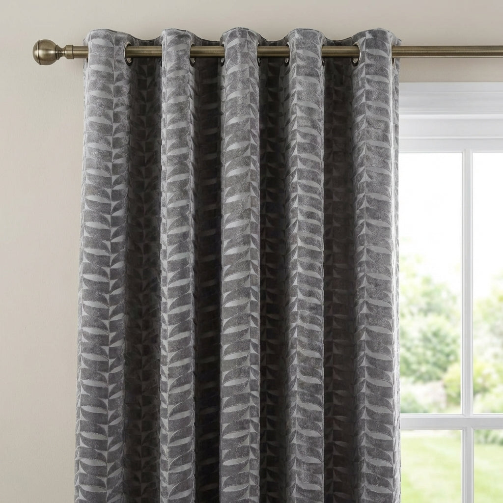 Kendal Lined Eyelet Ready Made Curtains 2