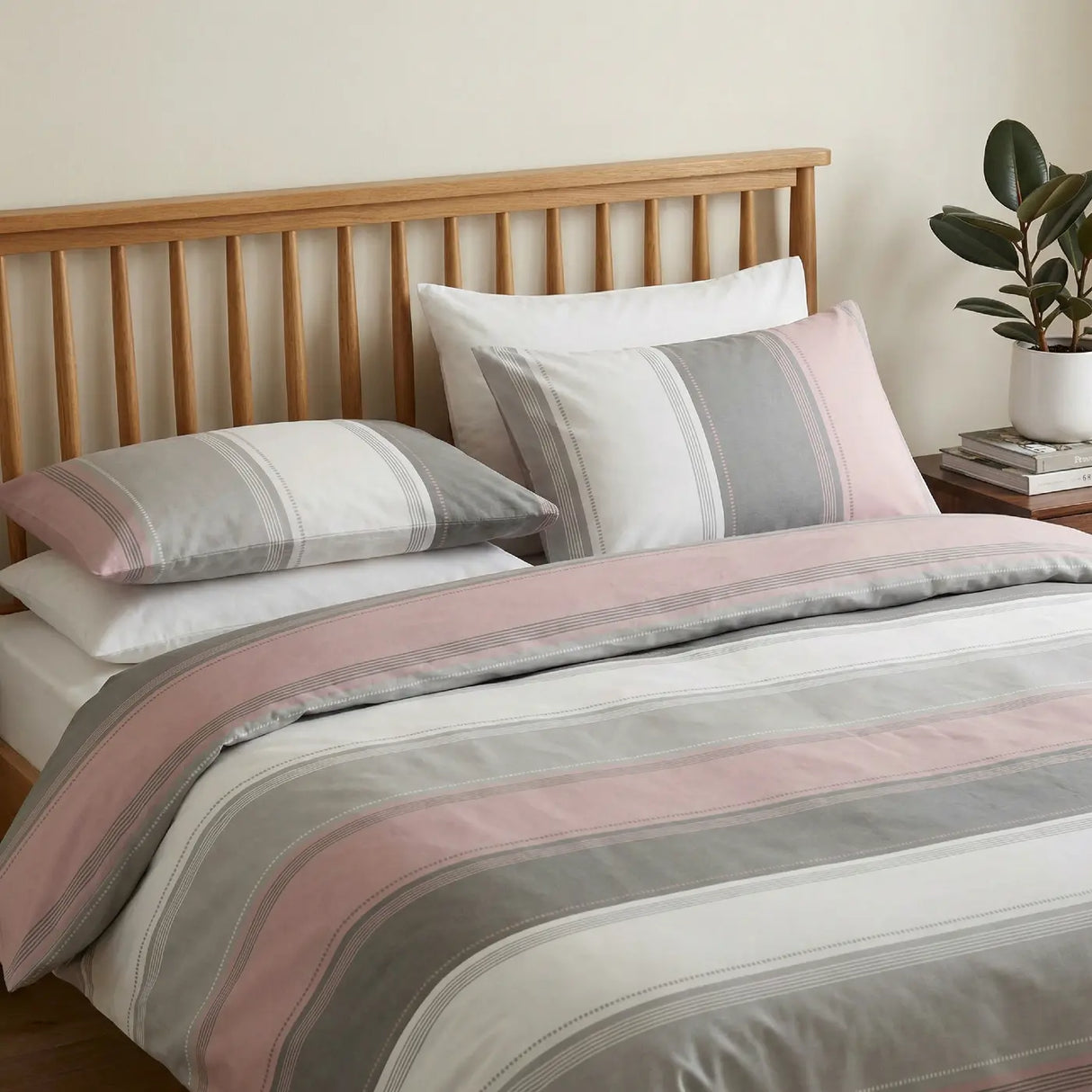 Betley Duvet Cover Set - Blush image 2
