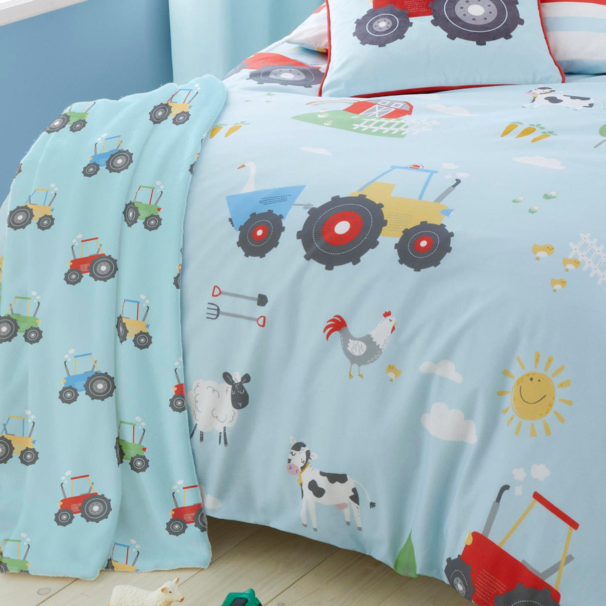 Bedlam Farmyard Friends Cosy Fleece Kids Throw 3