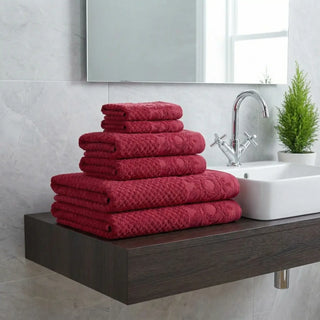 Versailles Jacquard 500gsm Cotton Towels - Ruby