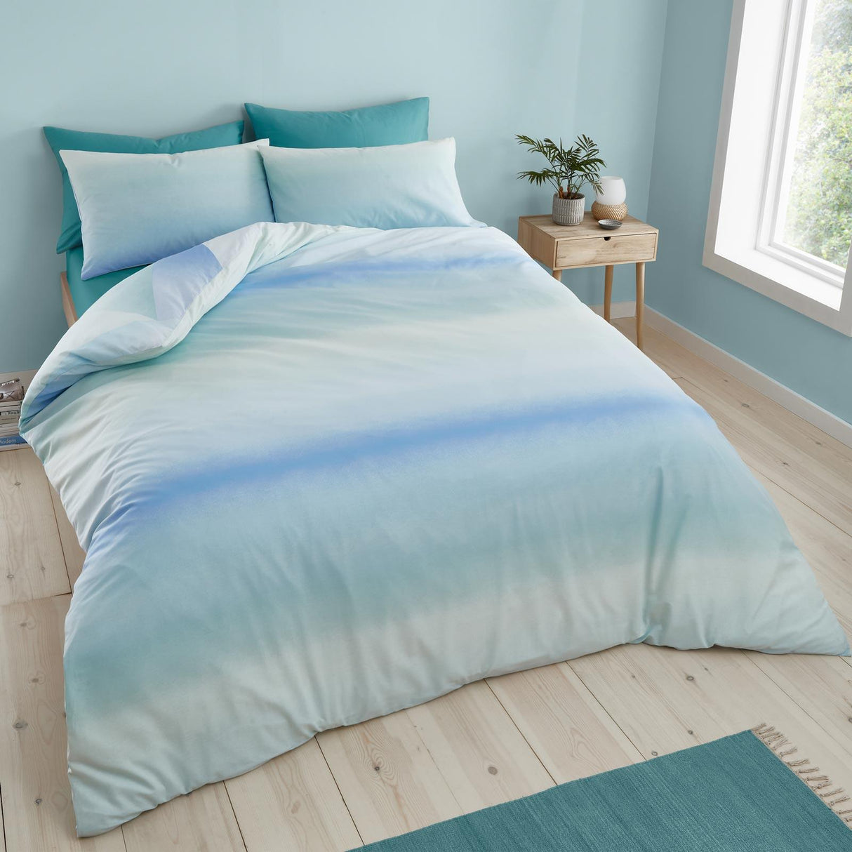 Ombre Larsson Geo Duvet Cover Set