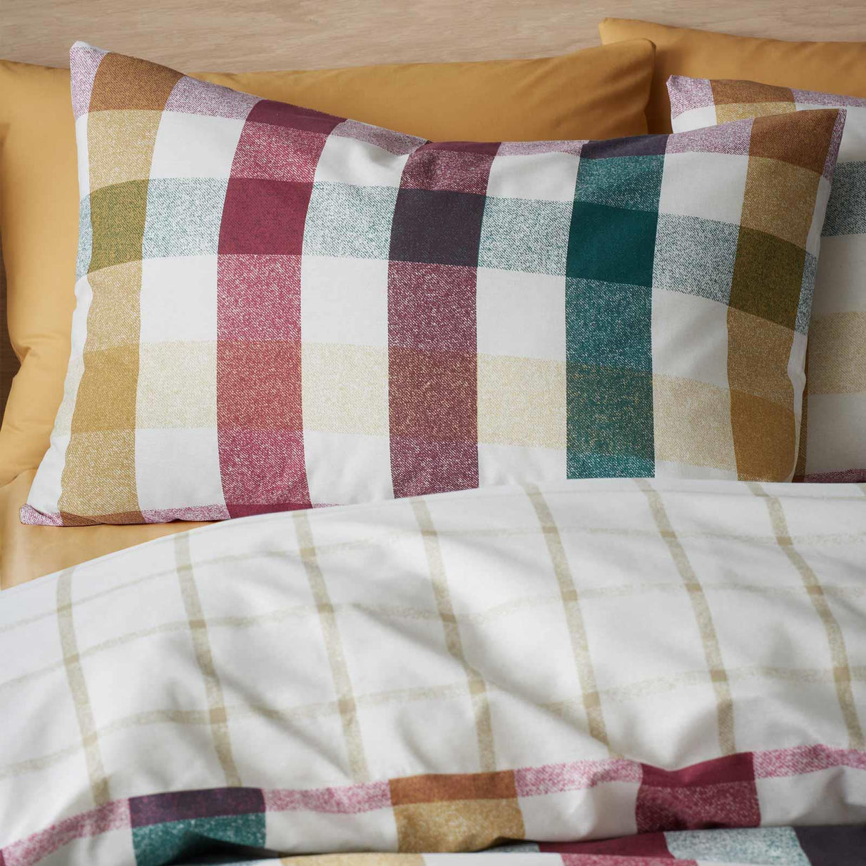 Autumn Check Duvet Cover Set by Catherine Lansfield