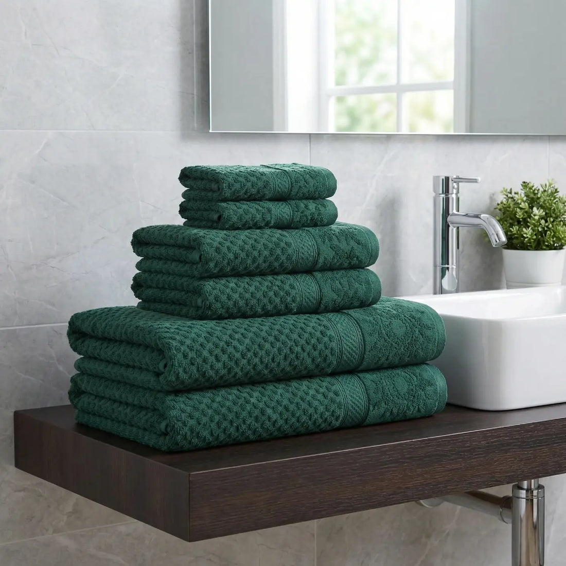 Versailles Jacquard 500gsm Jade Green 100% Cotton Towels
