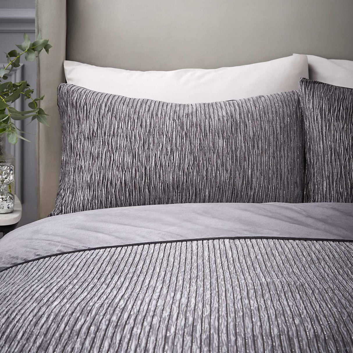Allure Sparkle Duvet Cover Set by Catherine Lansfield
