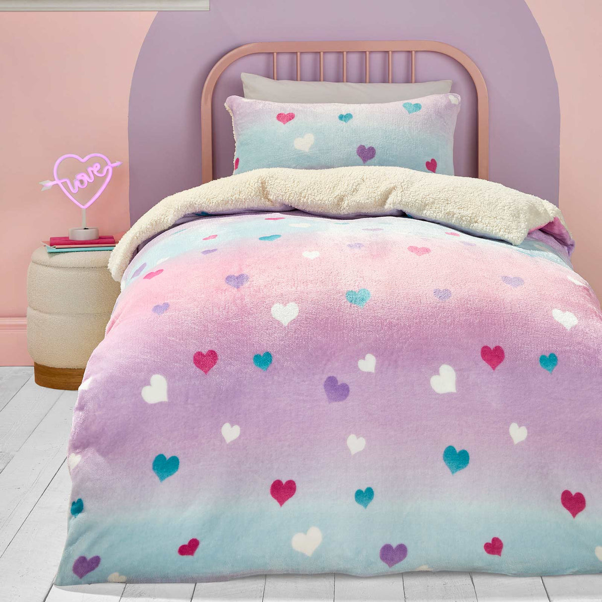Cosy Ombre Heart Duvet Cover Set by Bedlam