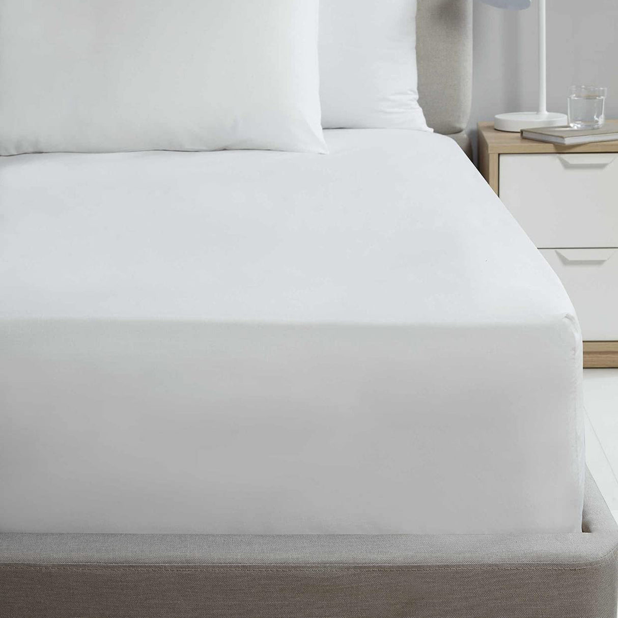 Percale Extra Deep Fitted Sheet 40cm Deep by Rapport Home