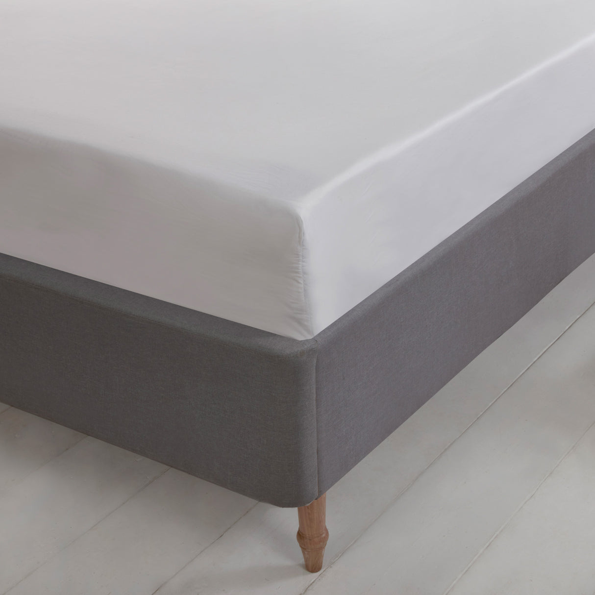 Sustainable Extra Deep Fitted Sheet 40cm Deep by Rapport Home