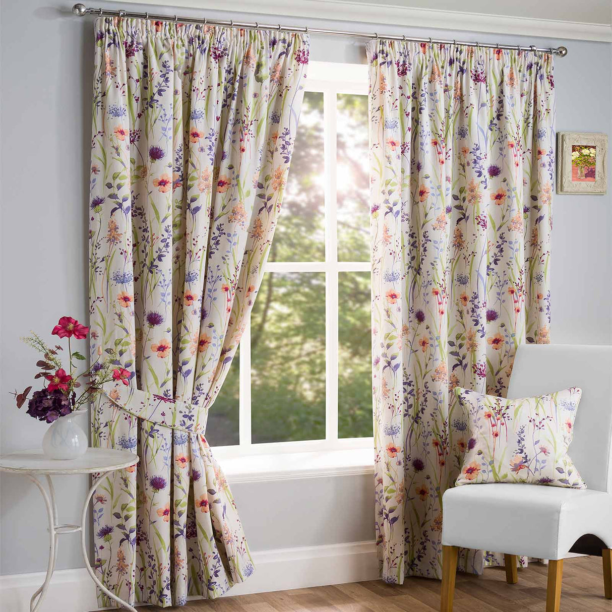 Hampshire Floral Tape Top Curtains by Sundour