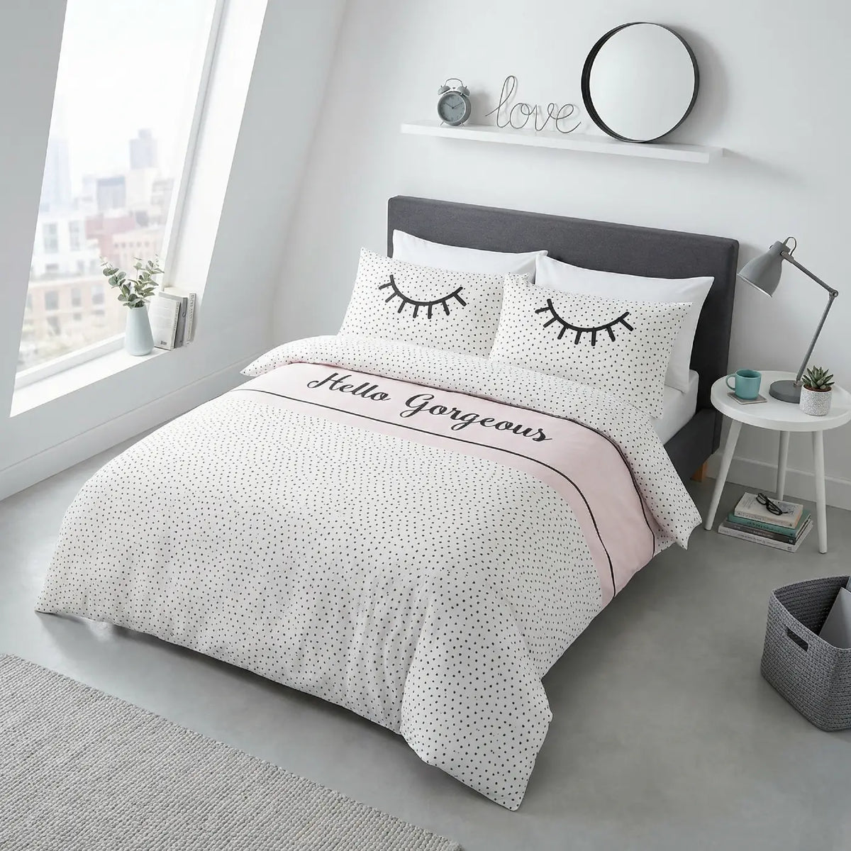 Hello Gorgeous Duvet Cover Set 1