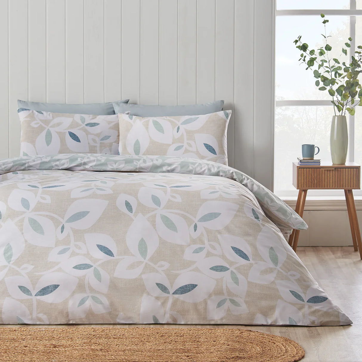 Catherine Lansfield Inga Leaf Reversible Duvet Cover Set - Natural