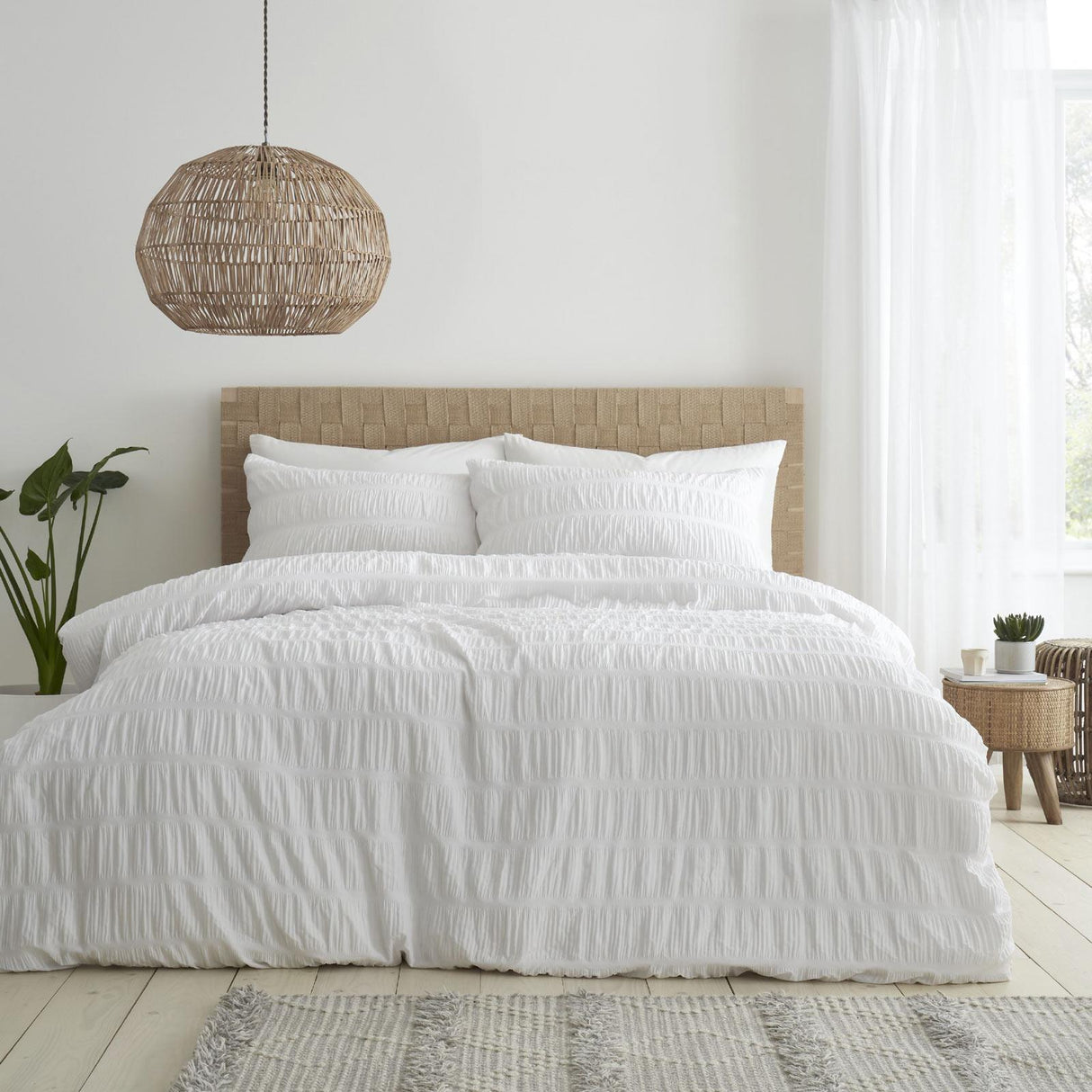 Seersucker White Duvet Cover Set