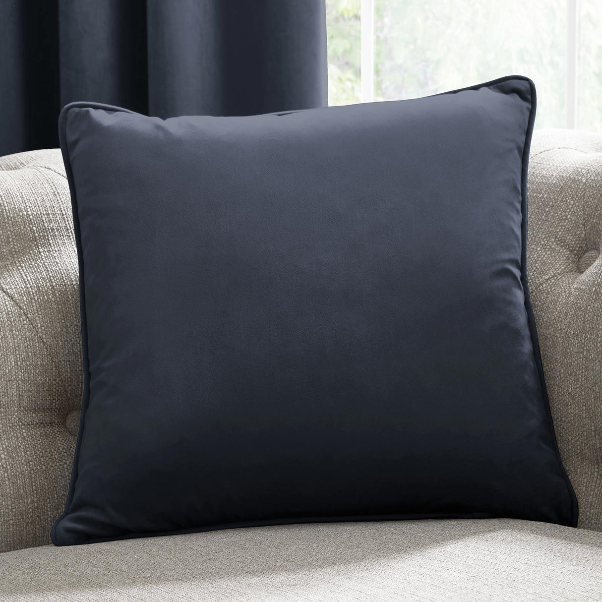Laurence Llewelyn-Bowen Montrose Velvet Cushion Cover 43cm x 43cm - Navy