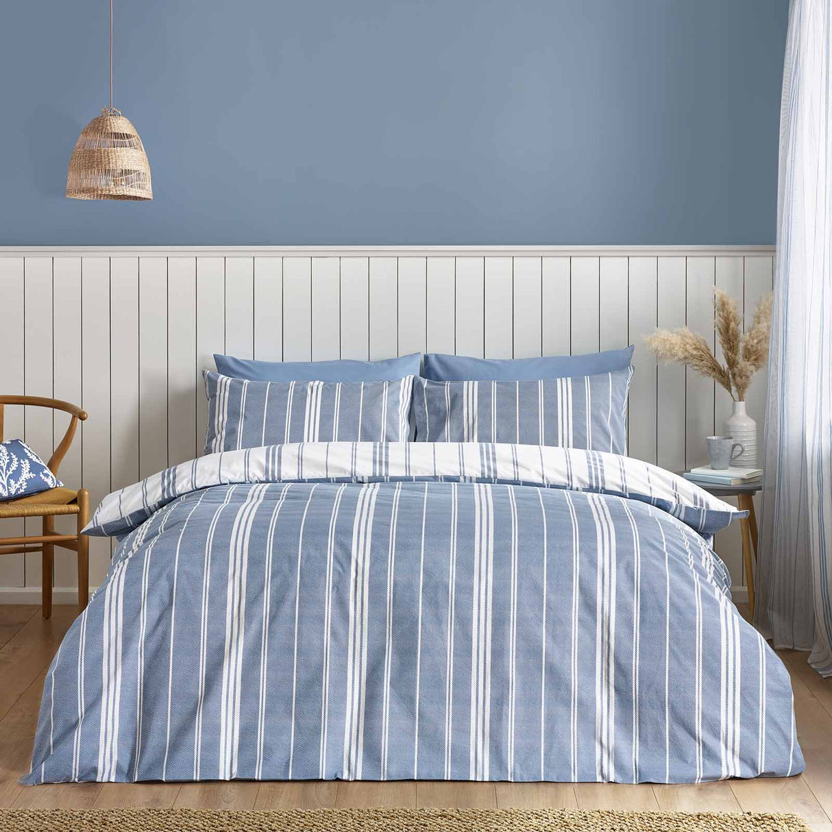 Harbour Stripe Duvet Cover Set by Catherine Lansfield