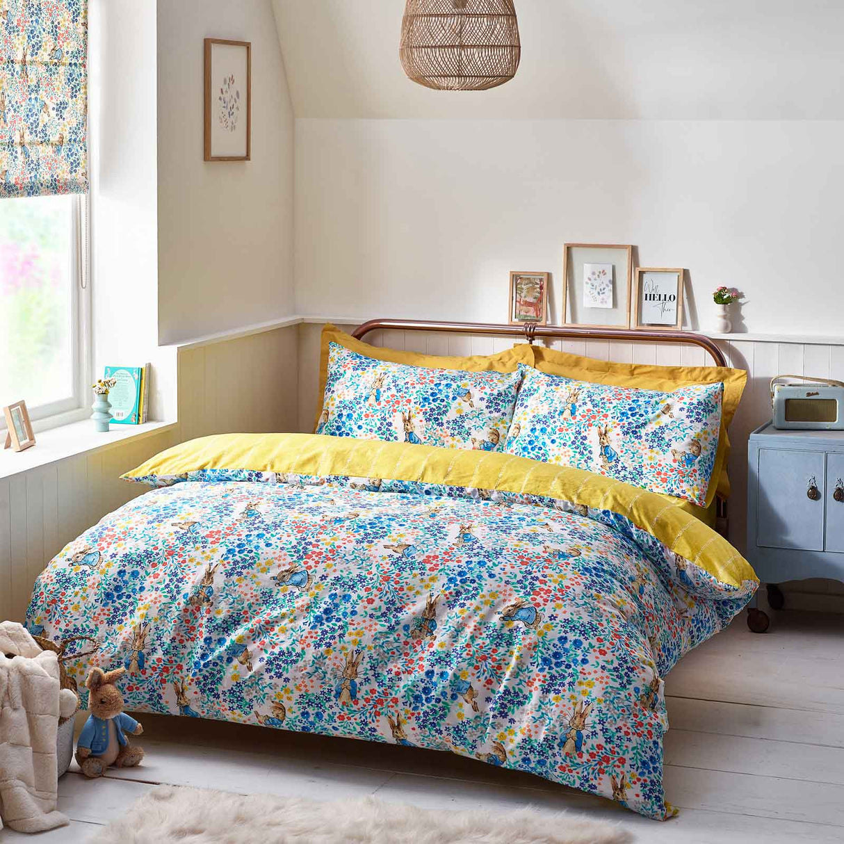 Florelli Duvet Cover Set by Peter Rabbit™