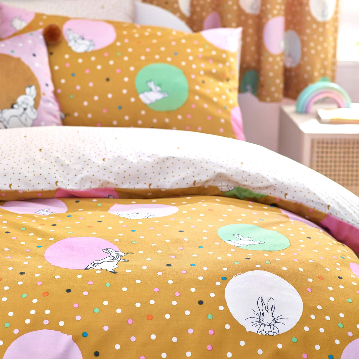 Dotty Duvet Cover Set by Peter Rabbit