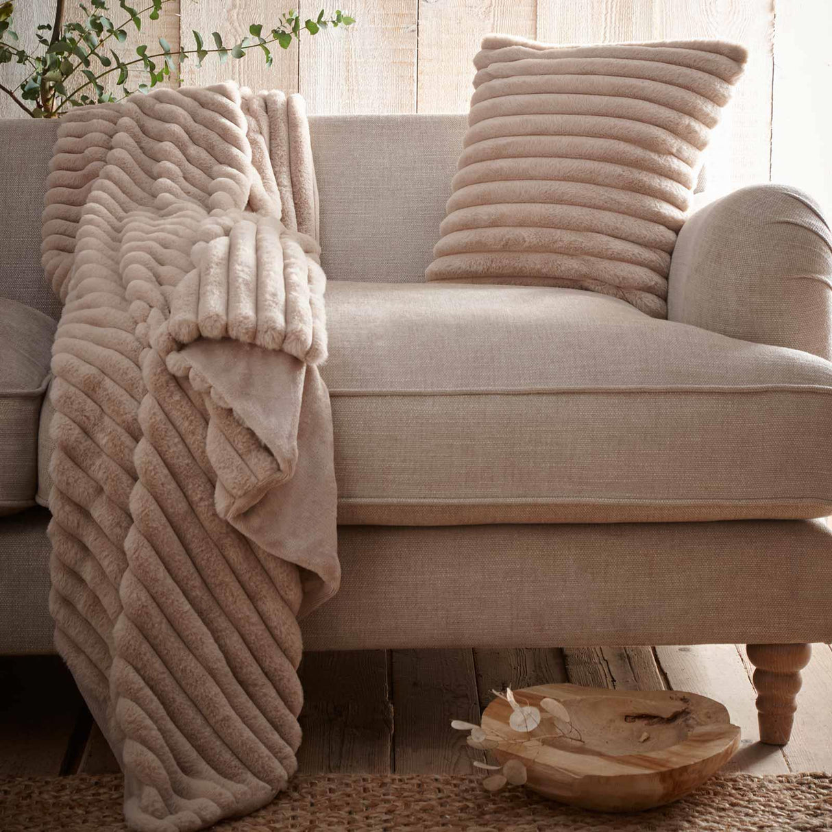 Appletree Hygge Morritz Faux Fur Cosy Cushion Cover 43cm x 43cm 17