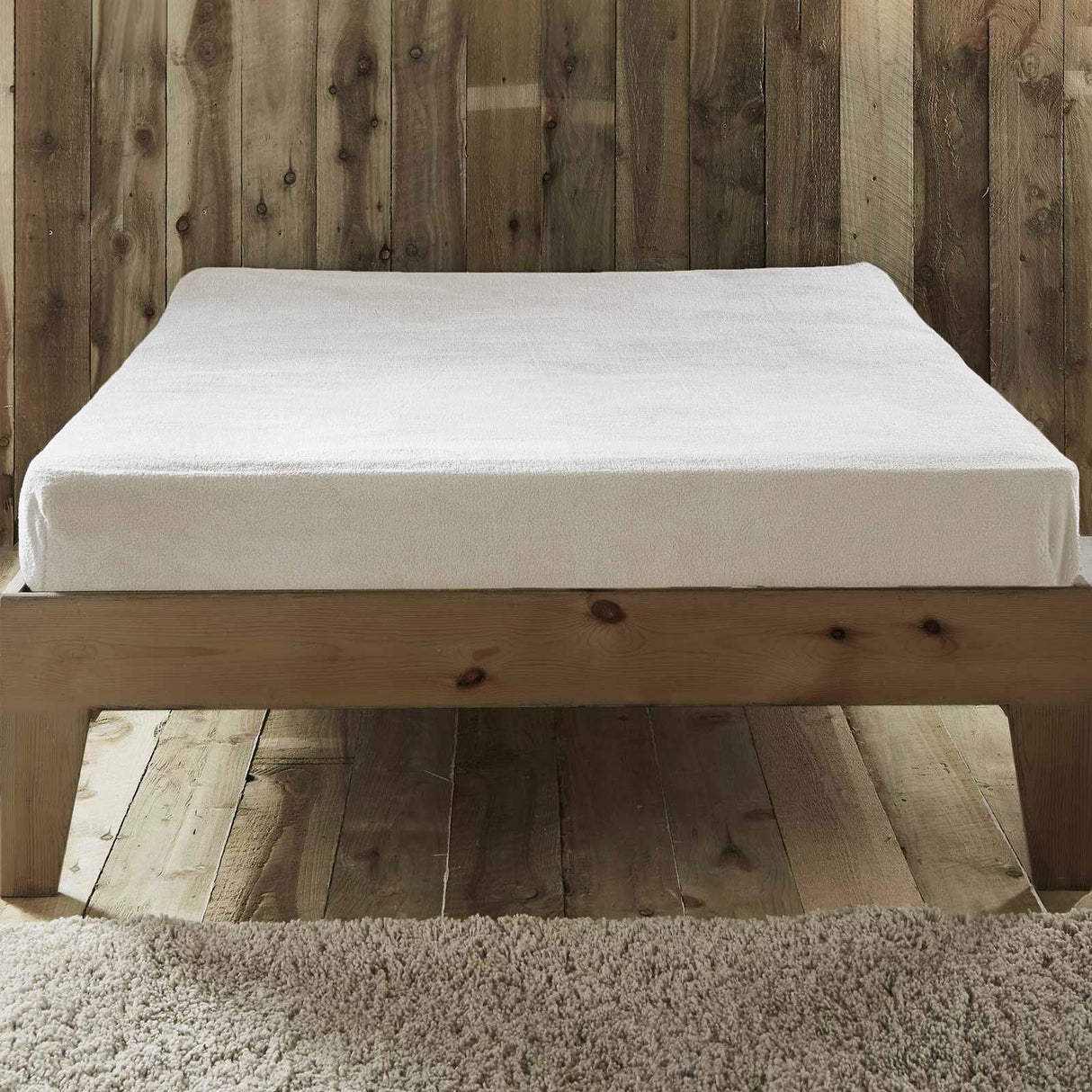Sherpa Teddy Fleece Fitted Sheet by Rapport Home