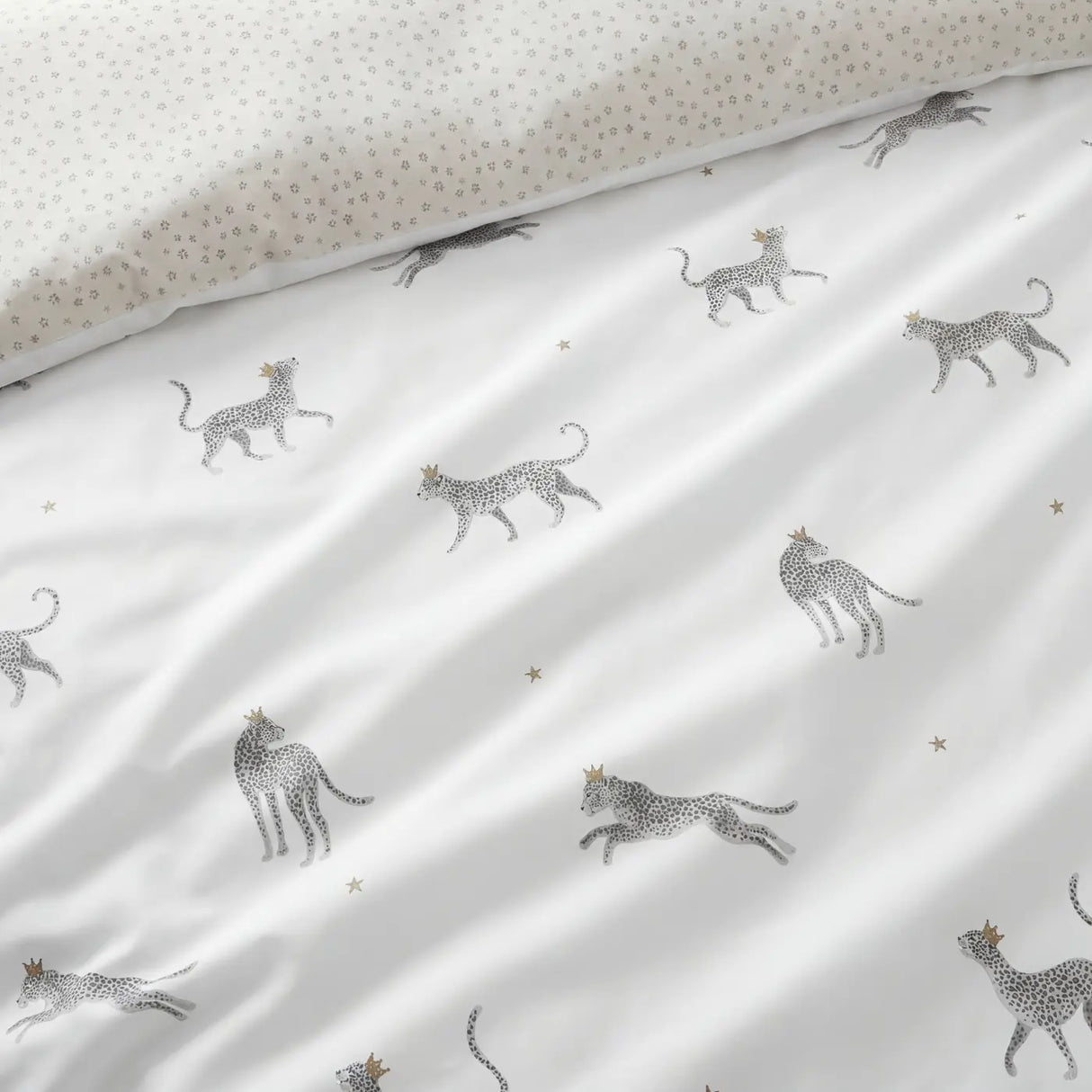 Sustainable Leopard Duvet Cover Set 4