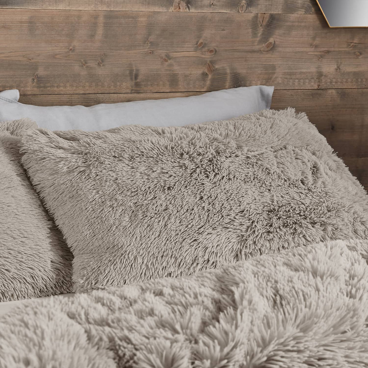 Catherine Lansfield Cuddly Soft and Cosy Duvet Cover Set - Natural - Cuddly Natural Duvet Set
