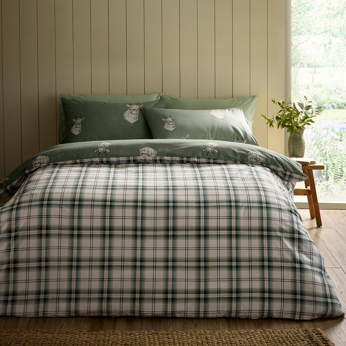 Catherine Lansfield Stag Duvet Cover Set - Soft Green - Stag Check Soft Green Duvet Set