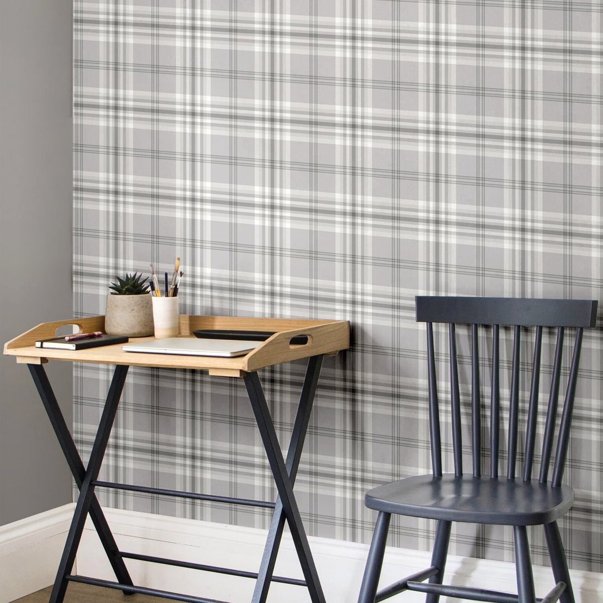 Catherine Lansfield Kelso Check Cream Tartan Wallpaper - Kelso Silver Wallpaper