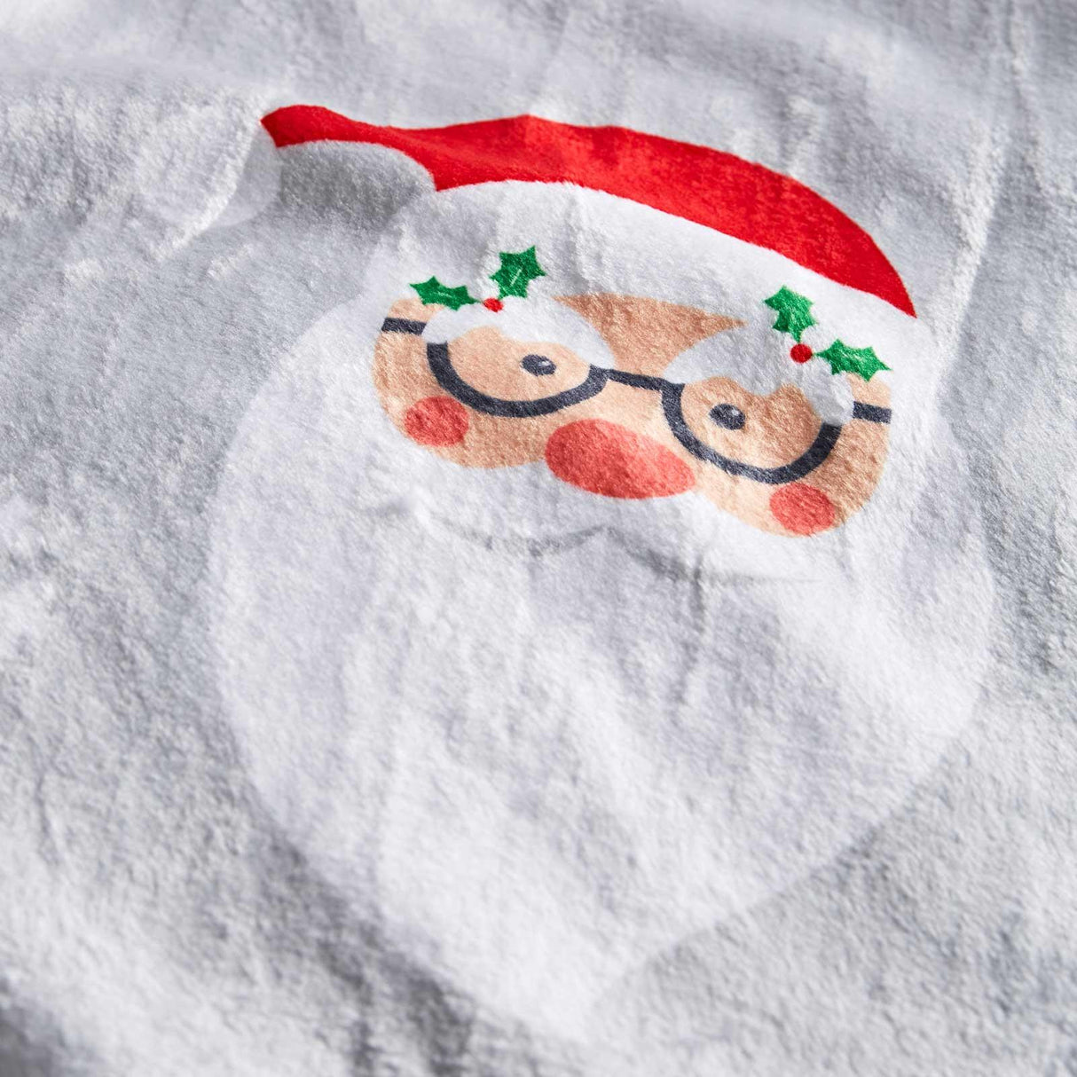 Catherine Lansfield Santa Spec-Tacular Cosy Christmas Throw 2