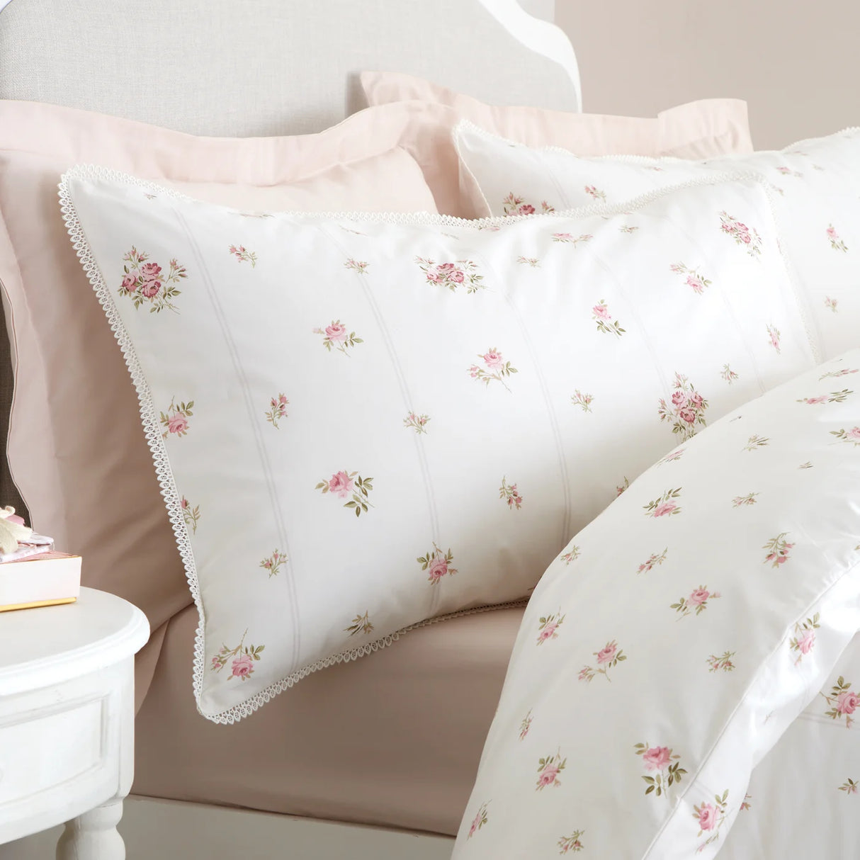 Bianca Vintage Rosebud Lace 200 Thread Count Cotton Reversible Duvet Cover Set 3