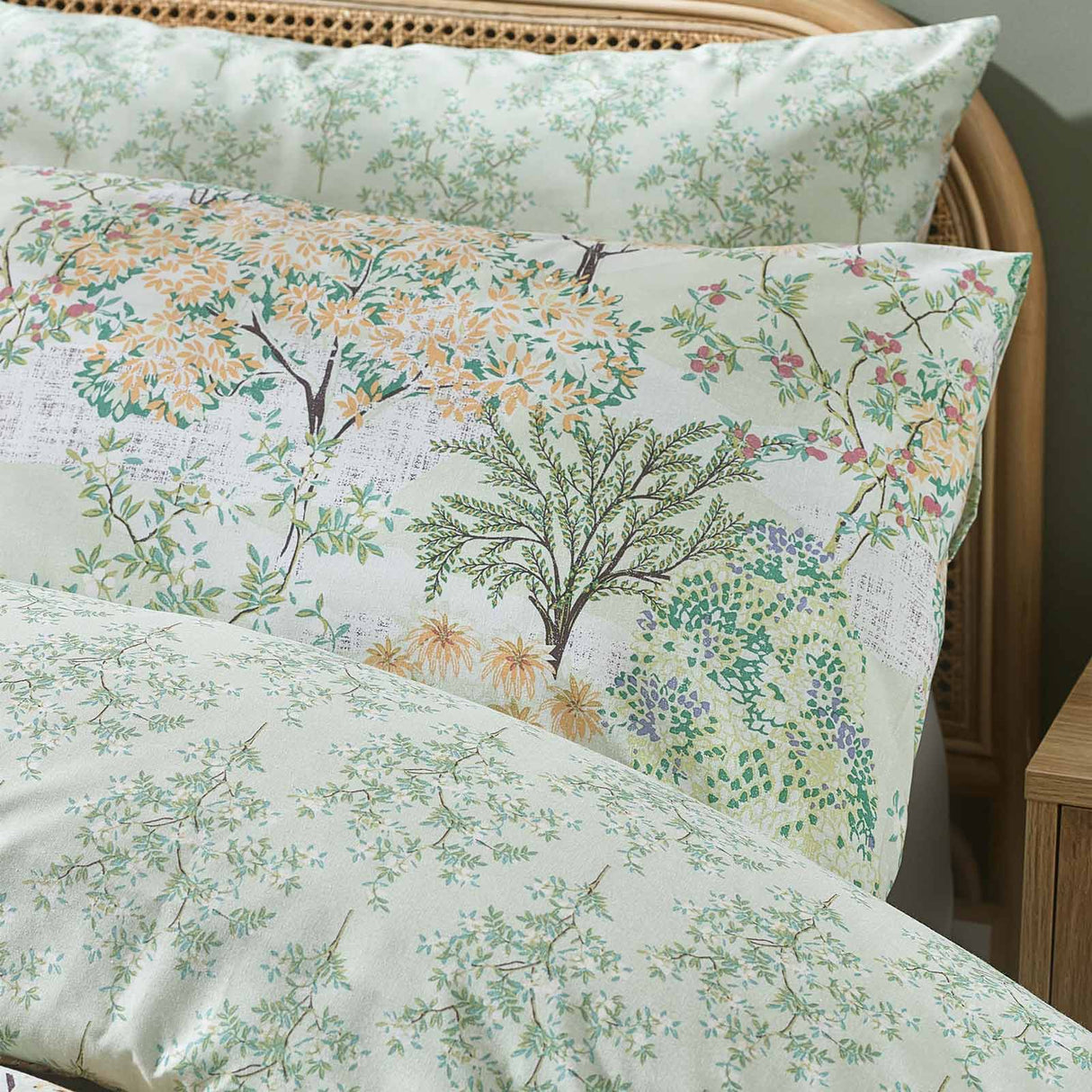 Forest Blossom Duvet Cover Set by Catherine Lansfield