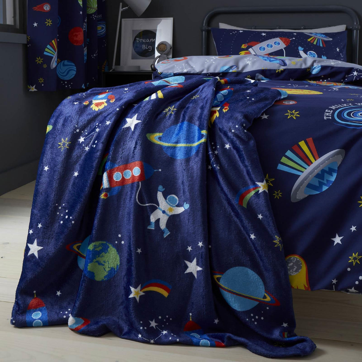 Catherine Lansfield Lost in Space Kids Cosy Throw