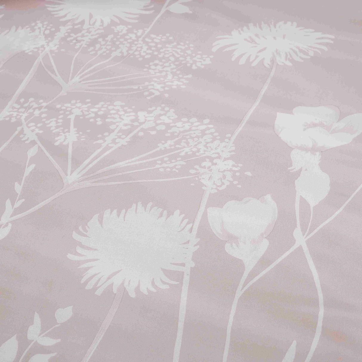 Catherine Lansfield Meadowsweet Floral Reversible Duvet Cover Set with Pillowcase