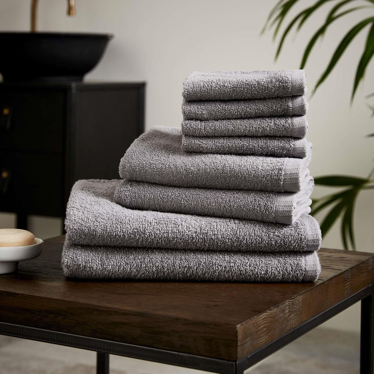 Catherine Lansfield Quick Dry Cotton 8 Piece Towel Bale - Grey