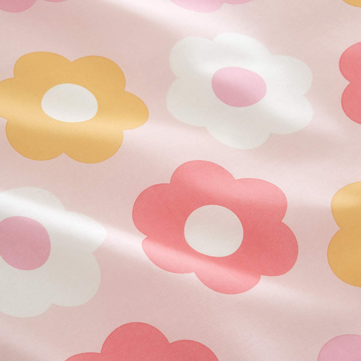 Retro Daisy Fitted Sheet by Catherine Lansfield