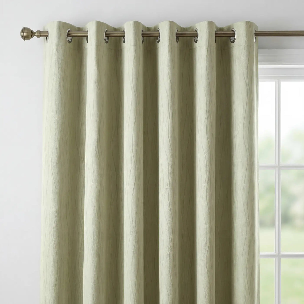 Goodwood Thermal Blockout Eyelet Curtains - Green image 2