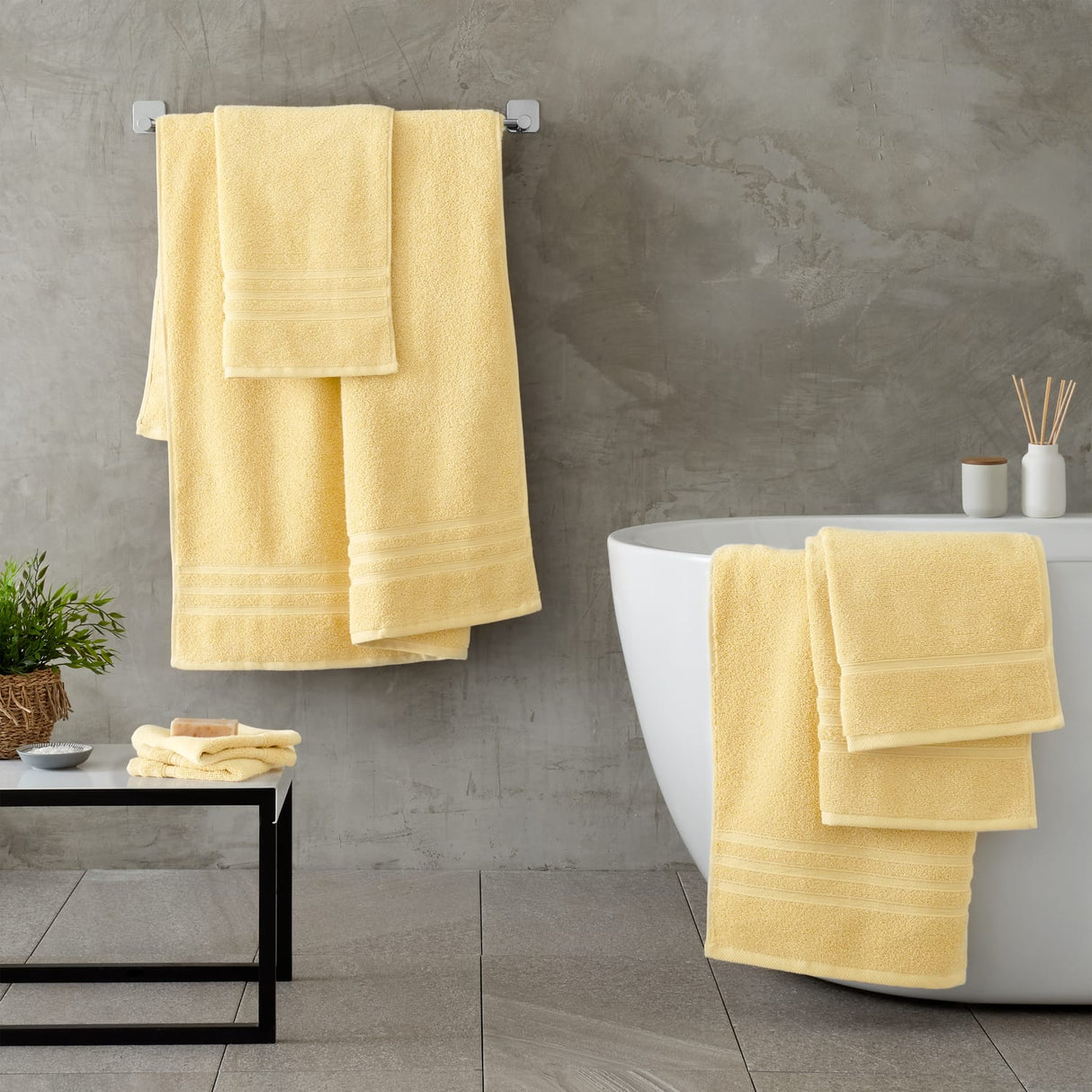 Catherine Lansfield Zero Twist 100% Cotton 450gsm Towels - Yellow - Zero Twist Yellow Towel