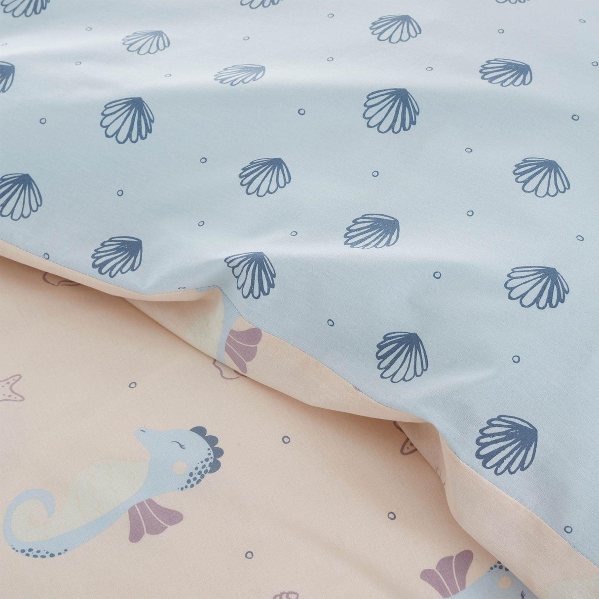 Seahorses Reversible Pink Duvet Cover Set