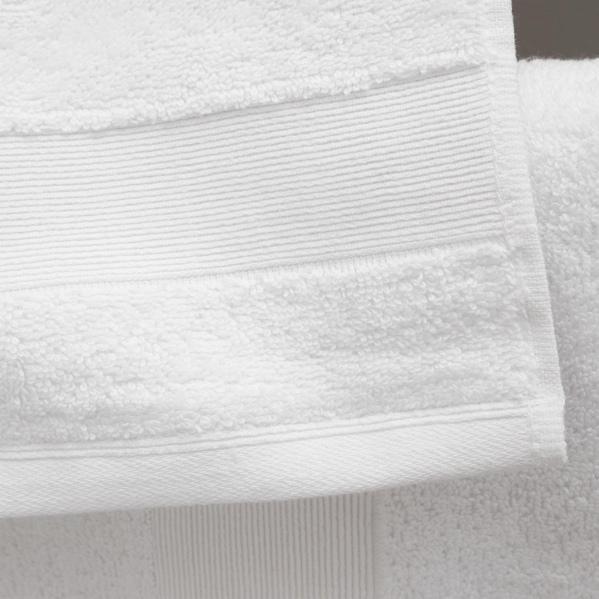 Anti-Bacterial 2 Piece Bath Sheet 500gsm Towel Bale by Catherine Lansfield