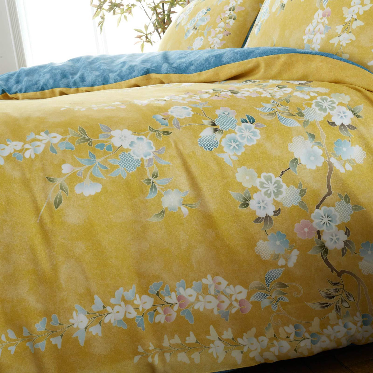 Kohana Flowers Cotton Sateen Duvet Cover Set