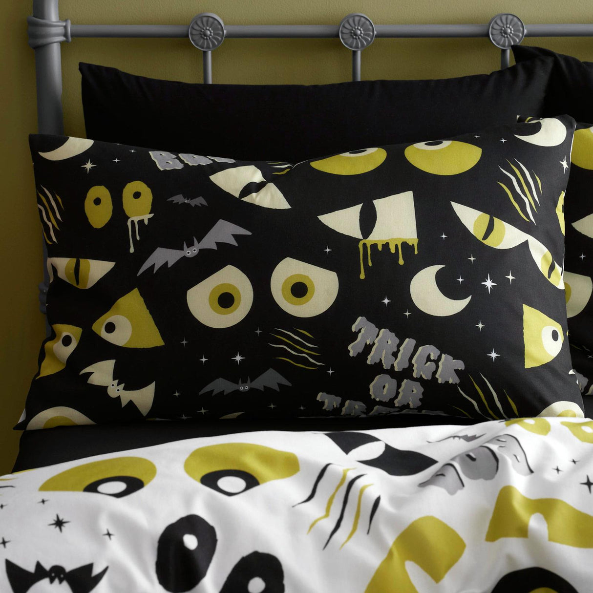 Trick or Treat Duvet Cover Set by Bedlam