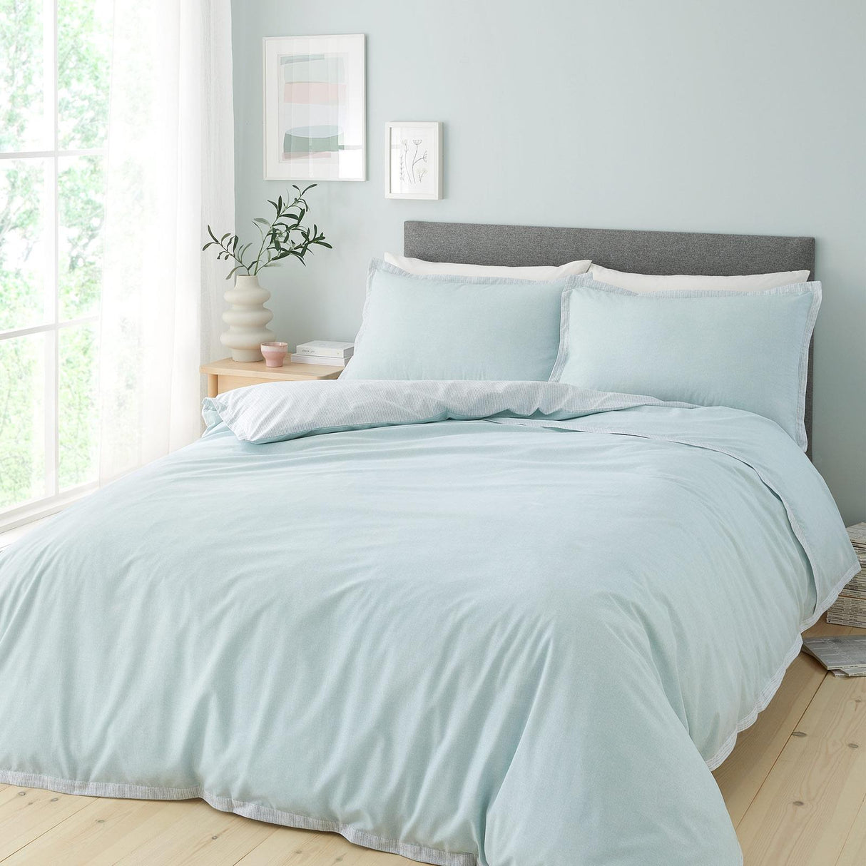 Oslo Textured Trim Duck Egg Duvet Cover Set