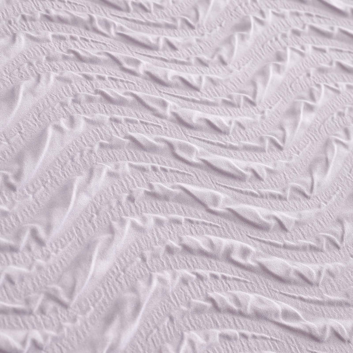 Heatset Wave Duvet Cover Set by Catherine Lansfield