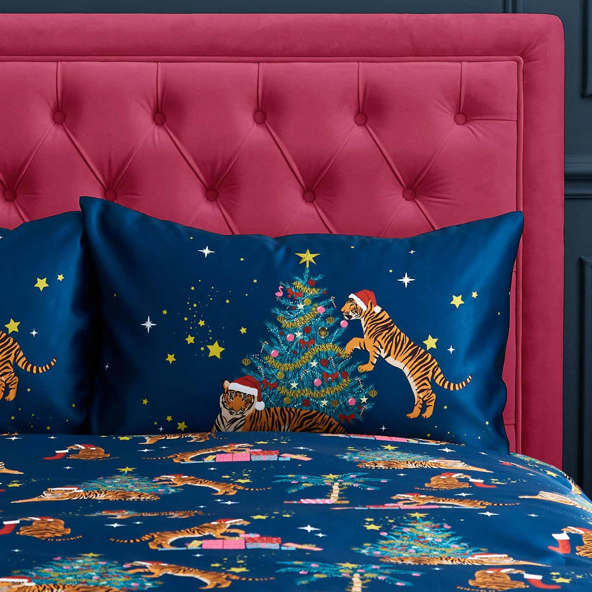 Christmas Tiger Duvet Cover Set by Catherine Lansfield