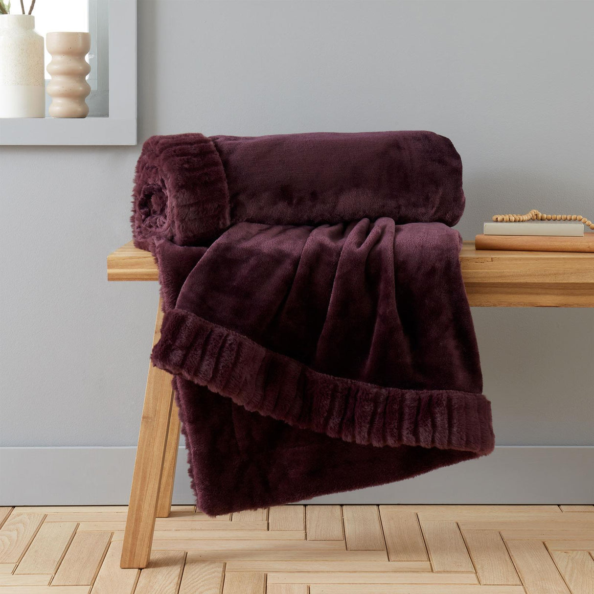 Velvet and Faux Fur Throw Blanket 150cm x 200cm by Catherine Lansfield