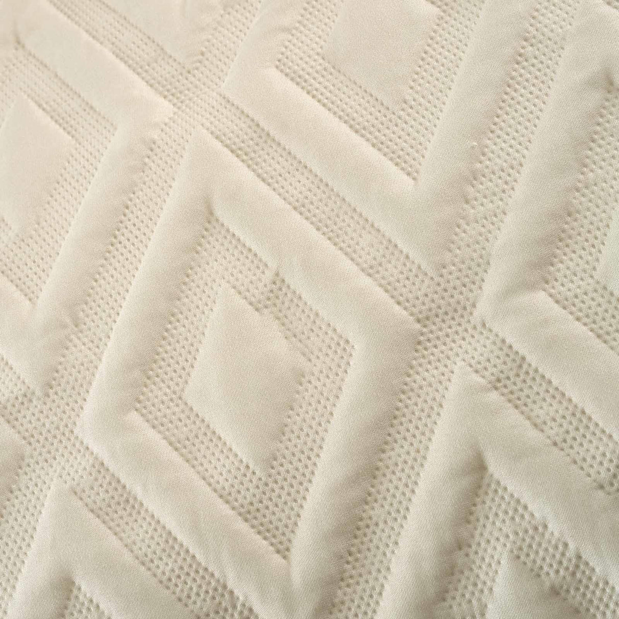 Jacob Geo Duvet Cover Set by Catherine Lansfield