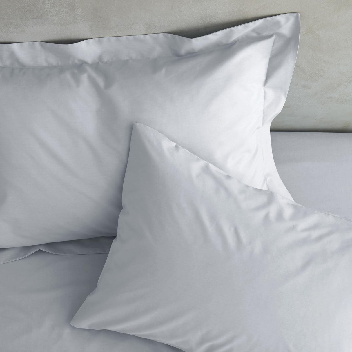Easy Iron Percale Pillowcase Pair by Catherine Lansfield