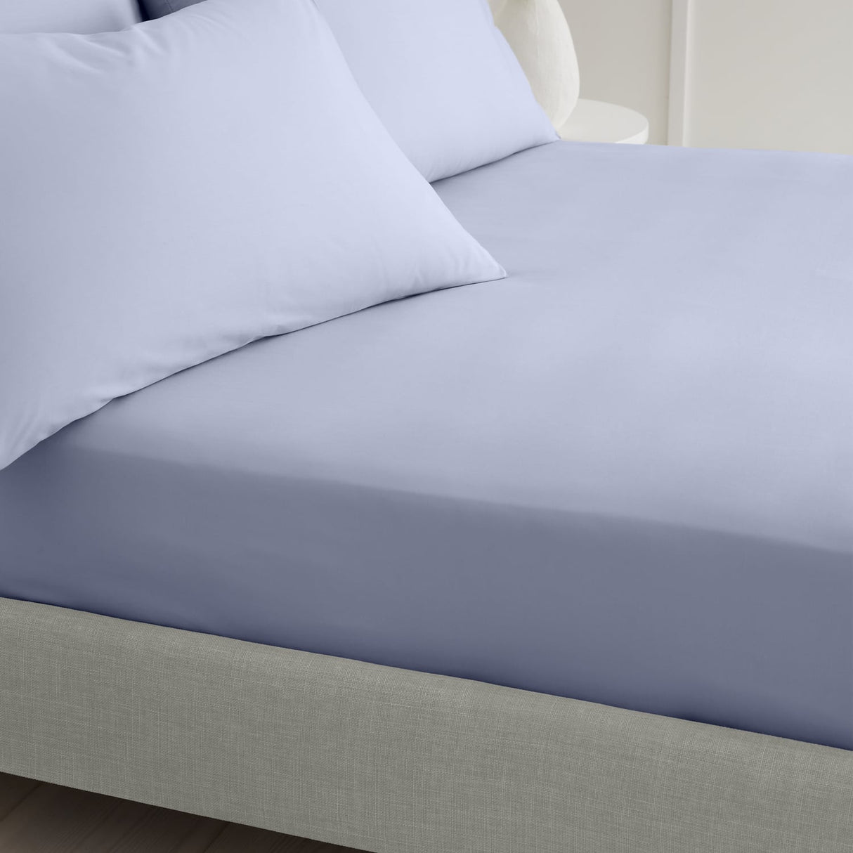 Bianca Fine Linens 200 Thread Count Cotton Percale 32cm Deep Fitted Sheet - 200 Thread Count Percale Fitted Sheet