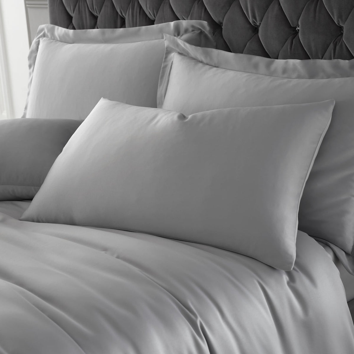 Catherine Lansfield Silky Soft Satin Silver Duvet Cover Bedding Set - Silky Soft Satin Duvet Set Silver