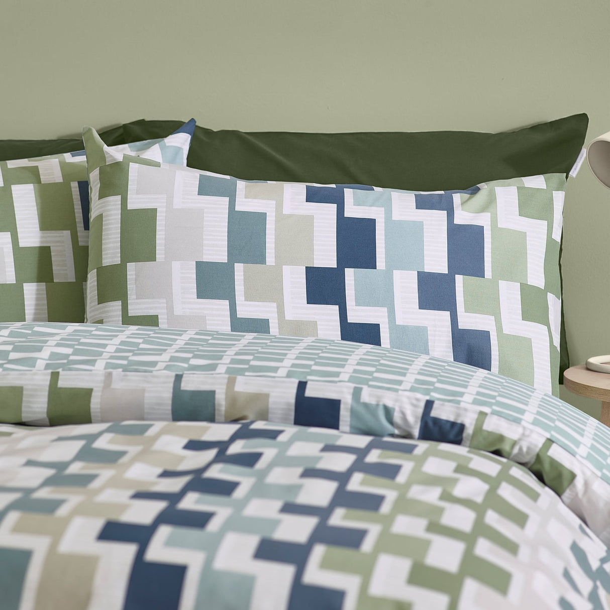 Catherine Lansfield Bryson Geo Duvet Cover Set - Bryson Geo Blue Duvet Set